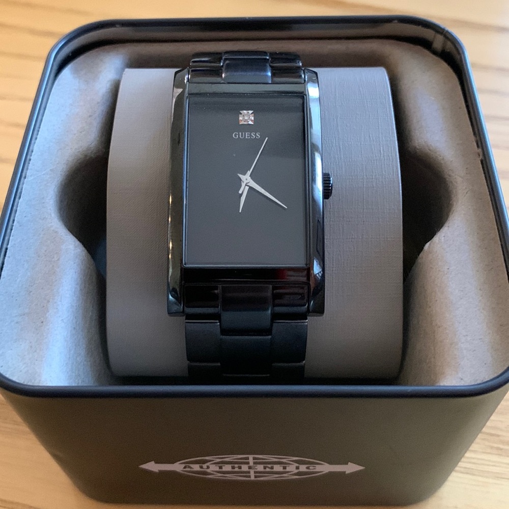GUESS Mens G10610G Black Stainless Steel Watch